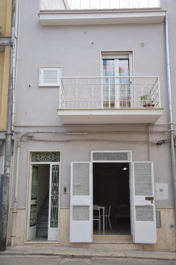 Casa Di Marco2 Apartment Canosa di Puglia Luaran gambar